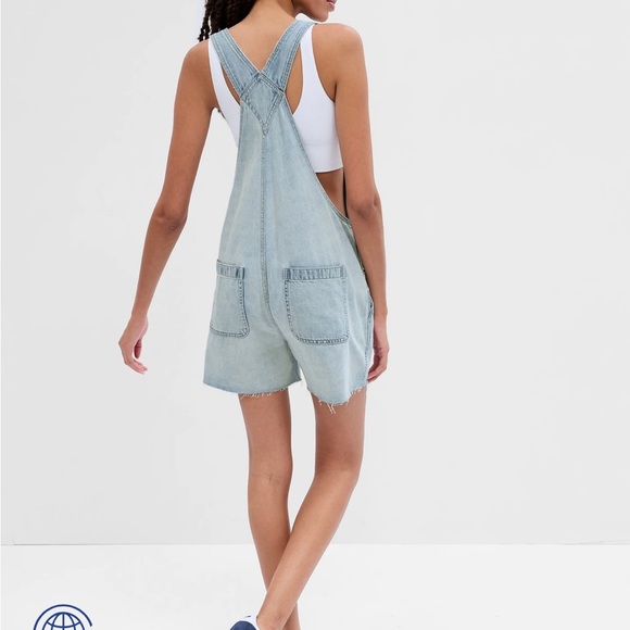 Gap - Slouchy Denim Shortalls with Washwell - Picture 2 of 6